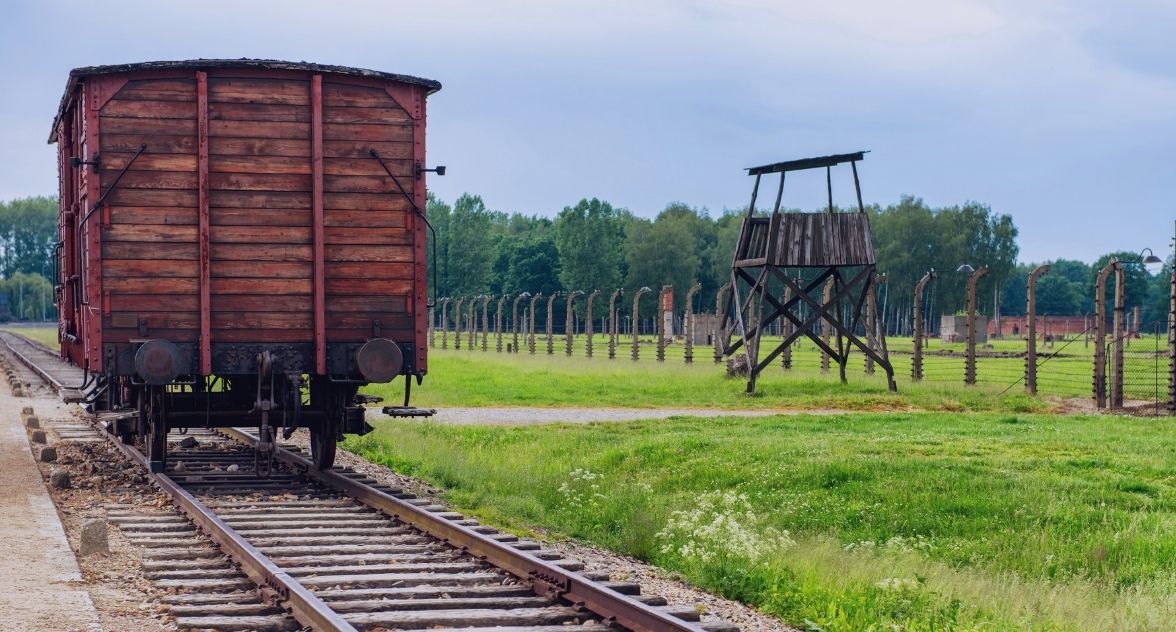 Holocaust Education_